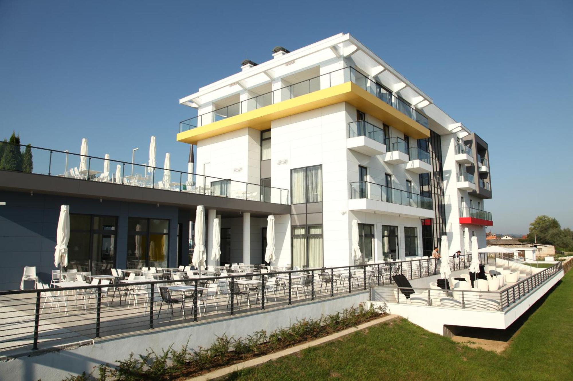 Zepter Hotel Bosanska Dubica Zewnętrze zdjęcie