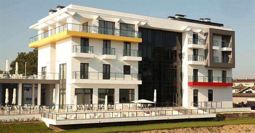 Zepter Hotel Bosanska Dubica Zewnętrze zdjęcie